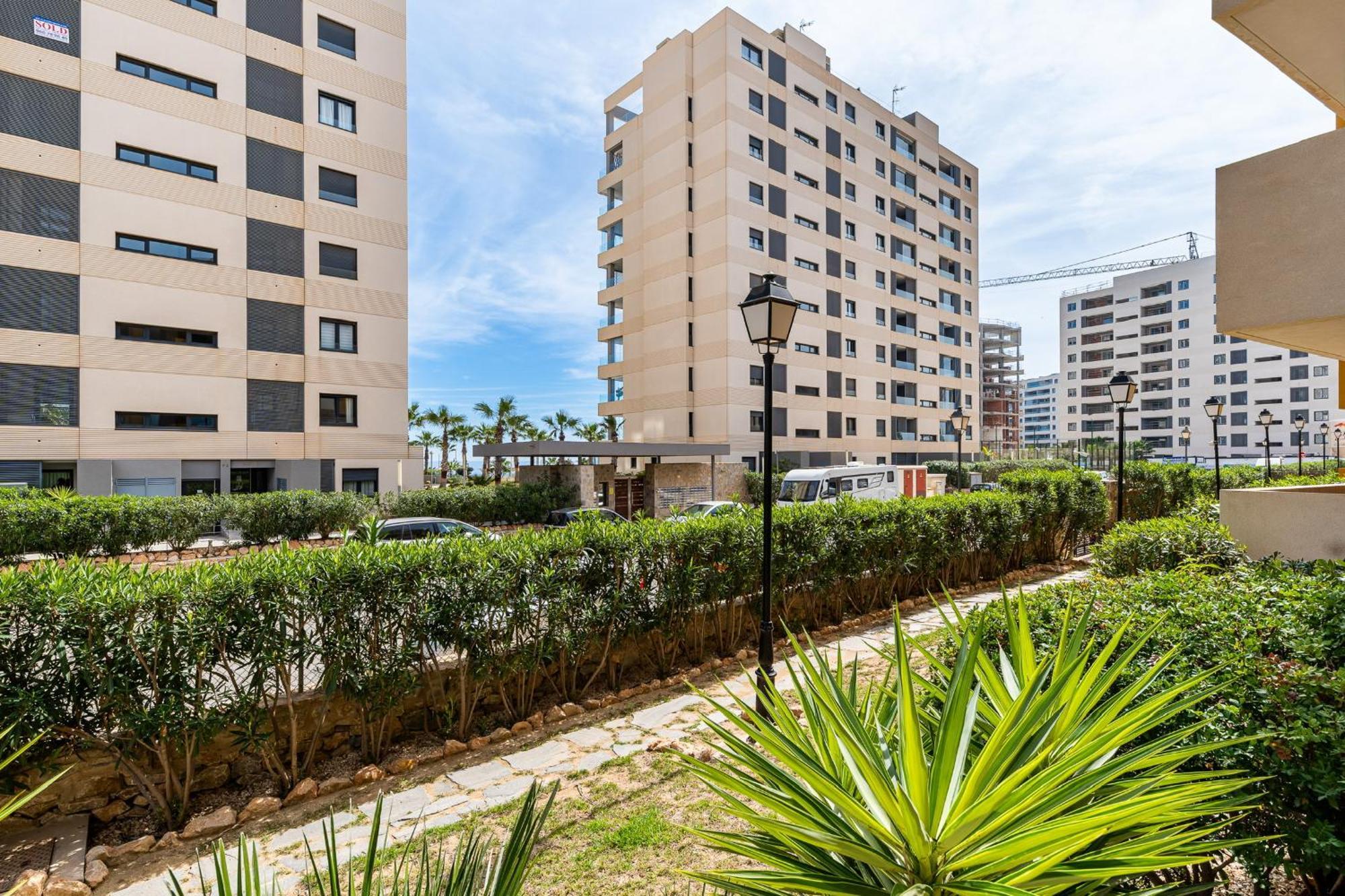 Tornado Apartamento Sunrise 또레비에하 외부 사진